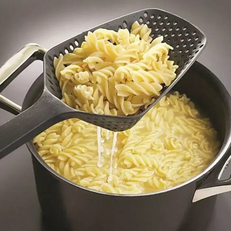 Colador de Mano Tipo Cuchara